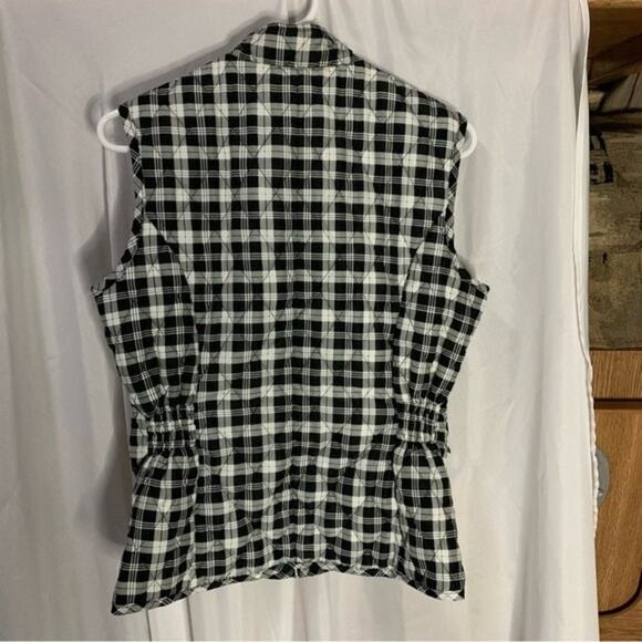 River and Rose Black and White Gingham Puffer Vest. Size Small. - Picture 2 of 8